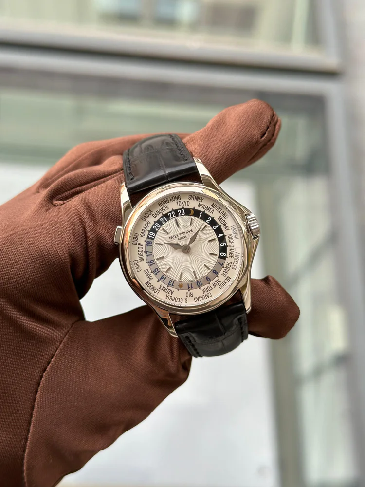Patek Philippe World Time + Extract from Archives 2004
